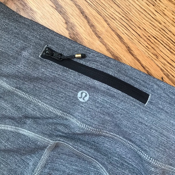 Lululemon Ruched Leg Gray Leggings - Picture 4 of 6
